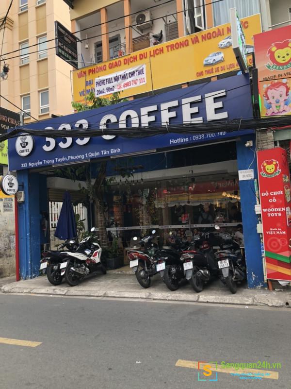 Sang nhượng quán cafe 2 mặt tiền thoáng mát, nằm khu dân cư đông, trung tâm quận Phú Nhuận.
