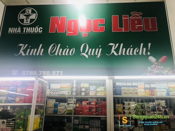 Sang nhà thuốc tây