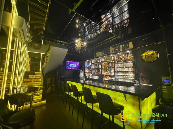 Sang Nhượng Quán Bar & Karaoke Ngay Trung Tâm Quận 1.