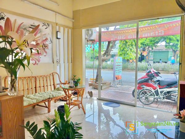 Sang nhượng spa