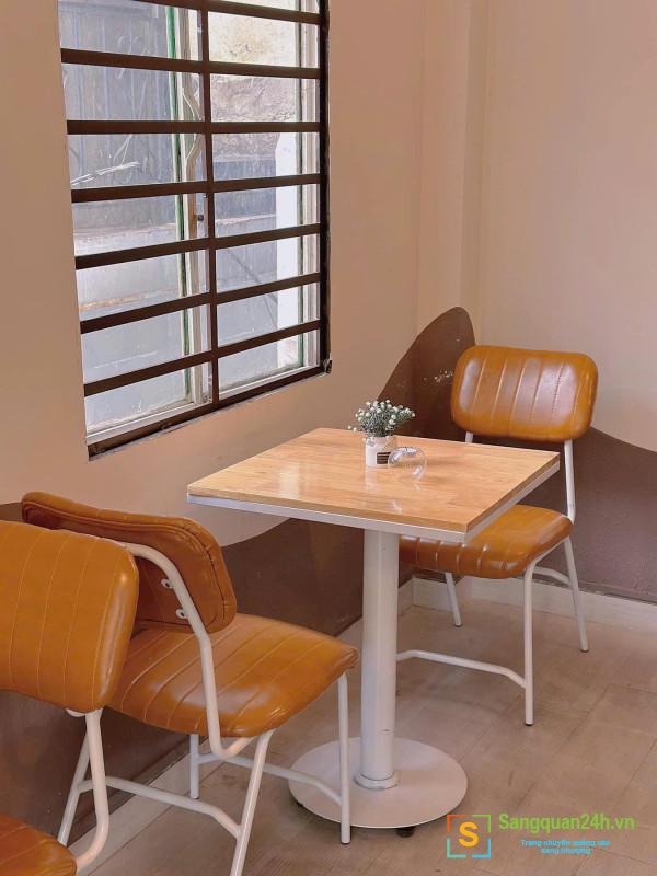 Sang quán cafe