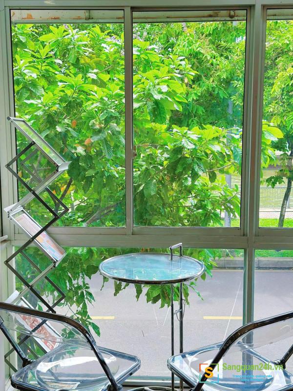 Sang quán cafe