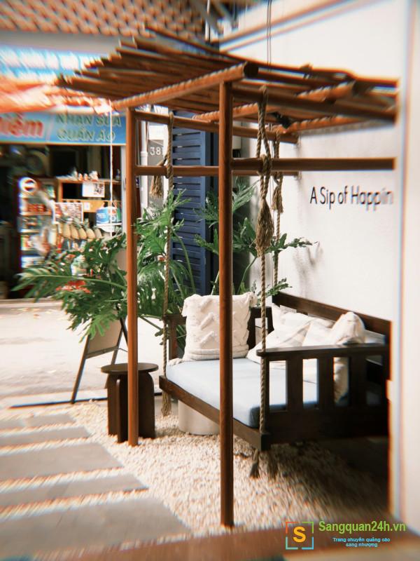 Sang quán cafe