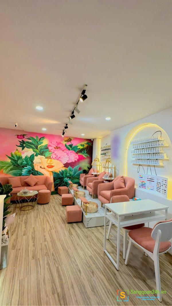 Sang nhượng spa