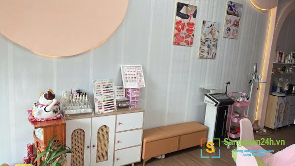 Sang tiệm tóc - nail
