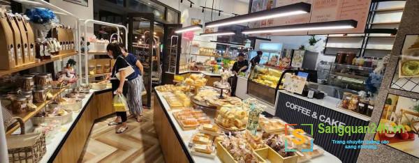 Sang quán cafe