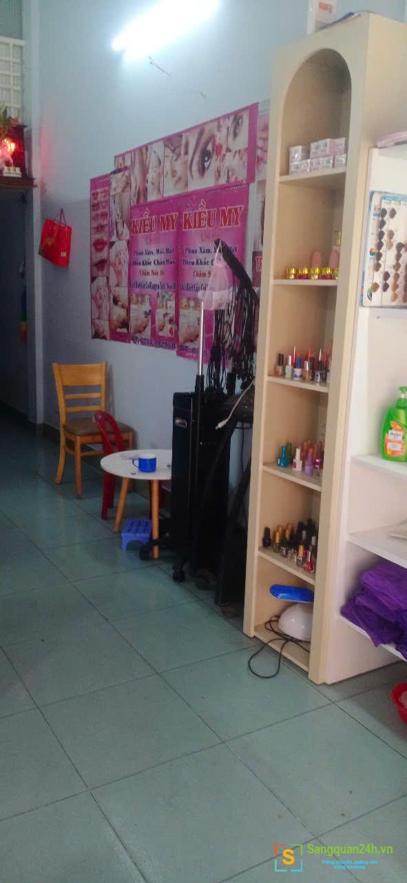 Sang tiệm tóc - nail