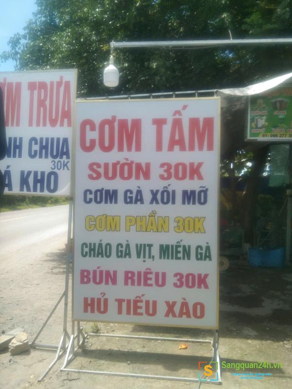 Sang quán cơm
