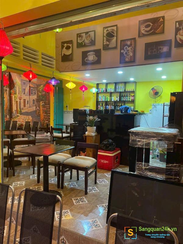 Sang quán cafe