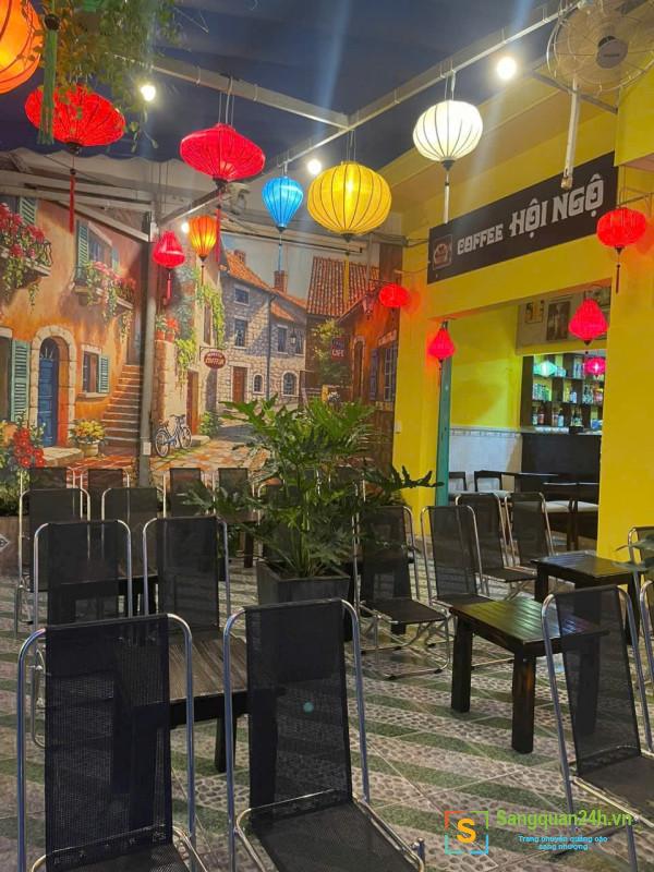 Sang quán cafe