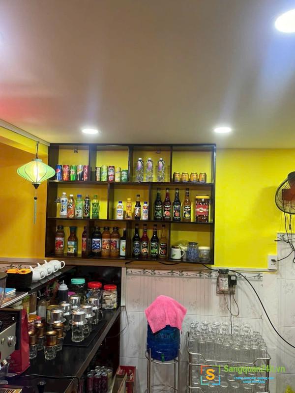 Sang quán cafe