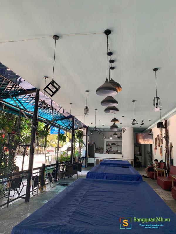 Sang quán cafe