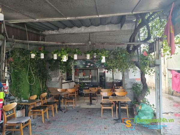Sang quán cafe
