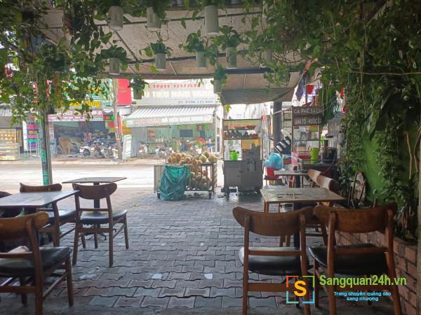 Sang quán cafe