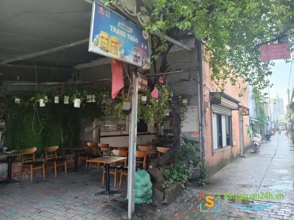 Sang quán cafe