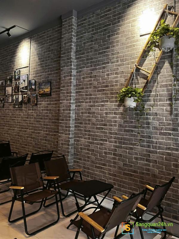 Sang quán cafe