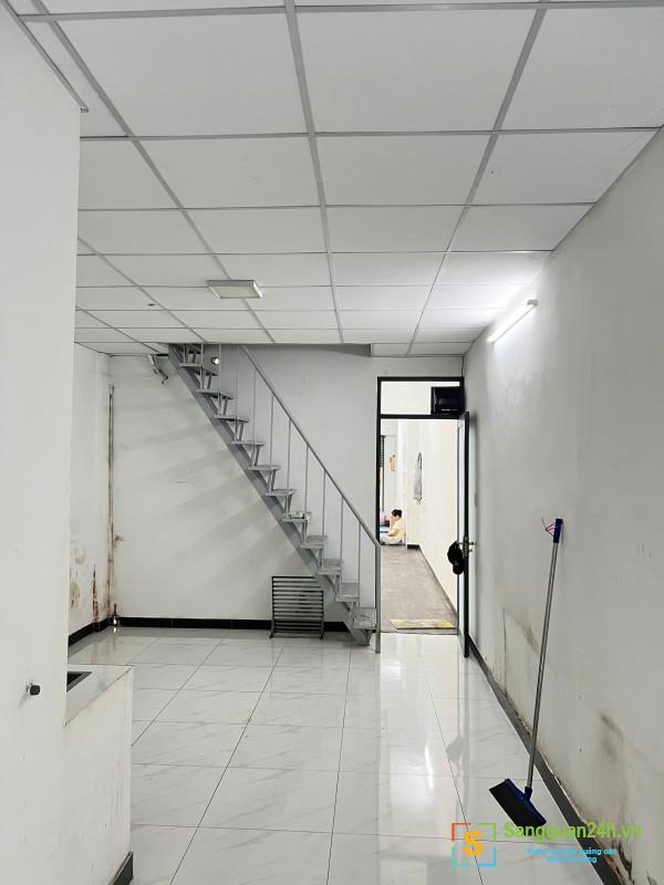 Sang tiệm tóc - nail