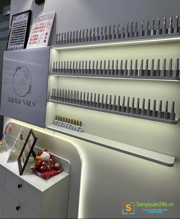 Sang tiệm tóc - nail