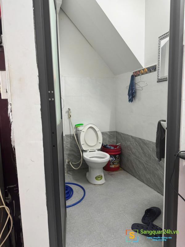 Sang nhượng cửa hàng