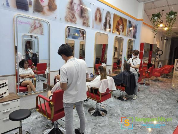 Sang tiệm tóc - nail