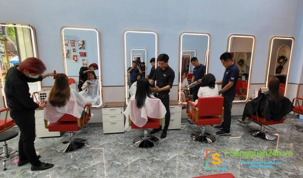 Sang tiệm tóc - nail