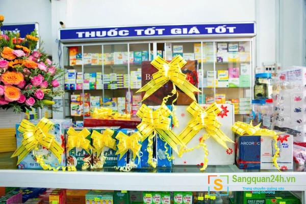 Sang nhà thuốc tây