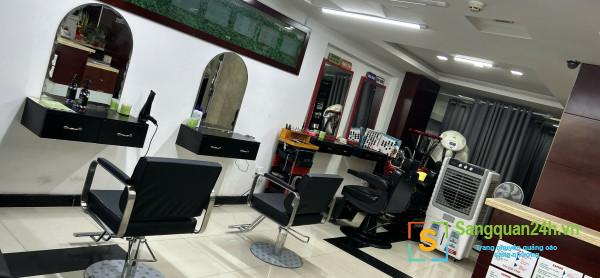 Sang tiệm tóc - nail