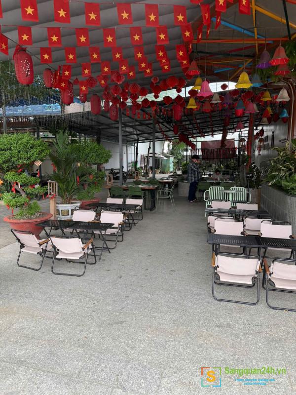 Sang quán cafe
