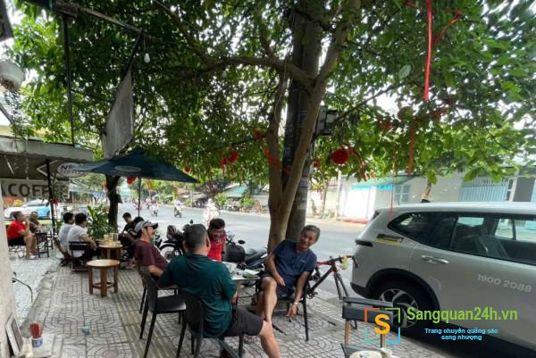 Sang quán cafe