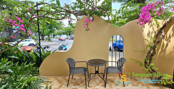 Sang quán cafe